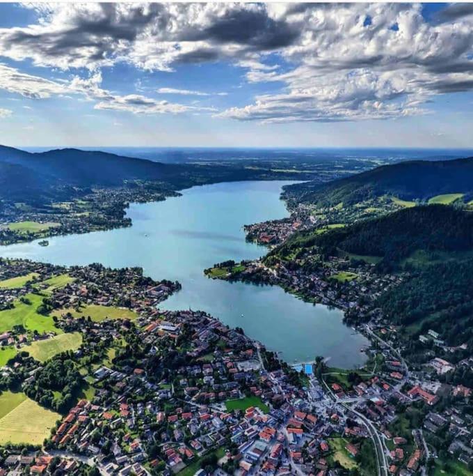 See- Und Bergblick In Bestlage Am テガーンゼー エクステリア 写真